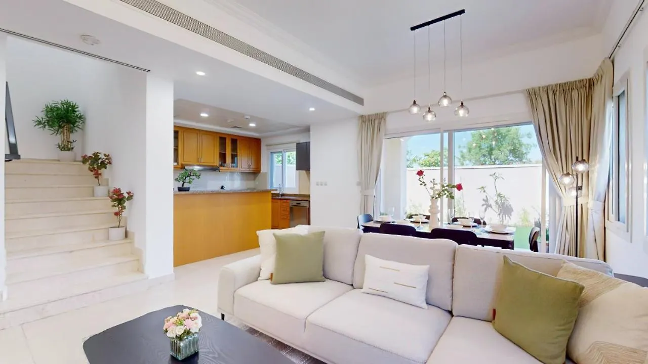 Casa Viva - Three Bedroom Villa Dubai